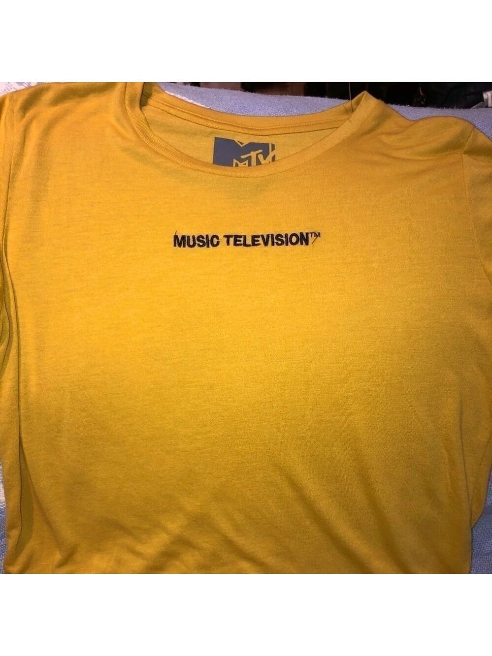 NWT Women's M MTV Music TV SS Tee